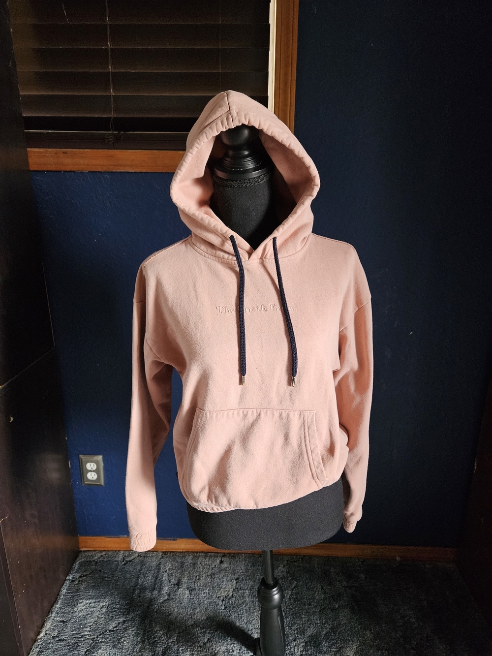 The North Face Dusty Pink Hooded Sweatshirt womens size xs